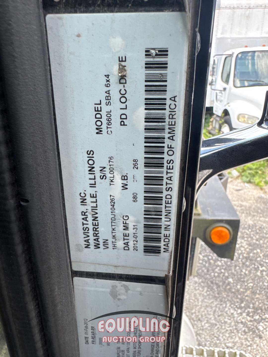 2013 Caterpillar CT660L