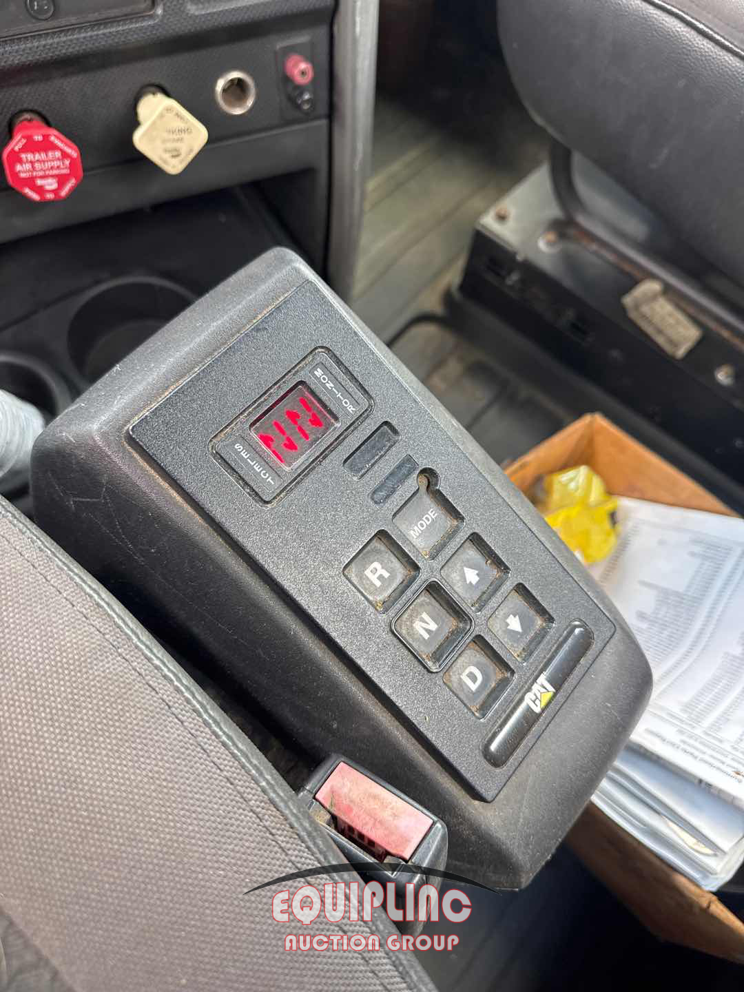 2013 Caterpillar CT660L