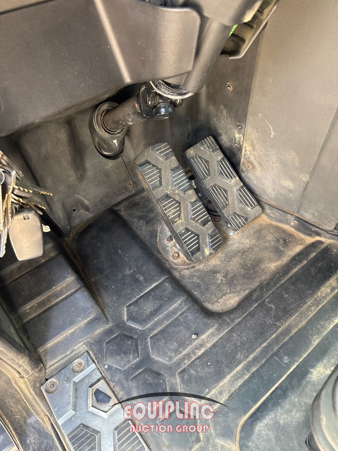 2013 Caterpillar CT660L