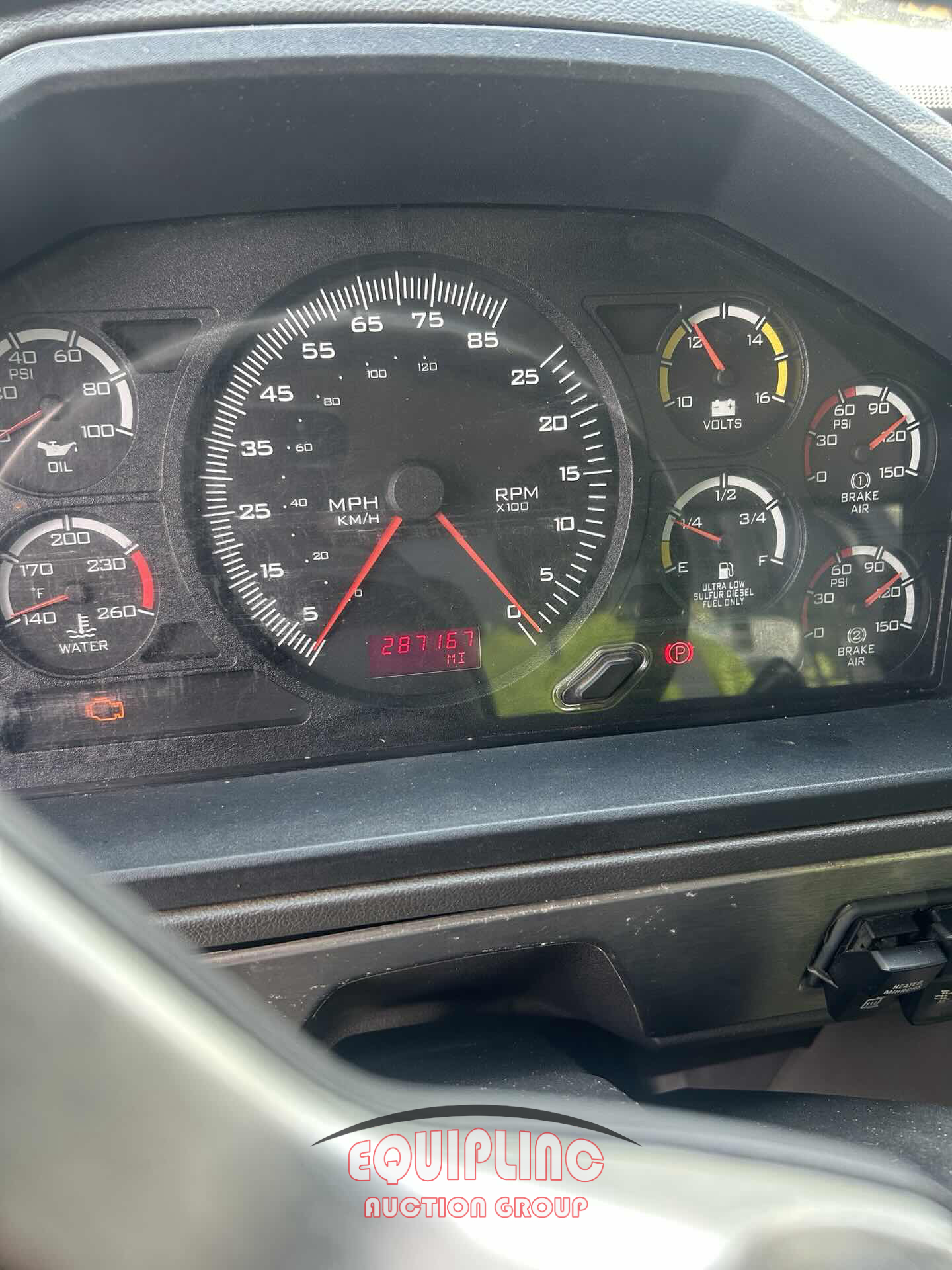 2013 Caterpillar CT660L