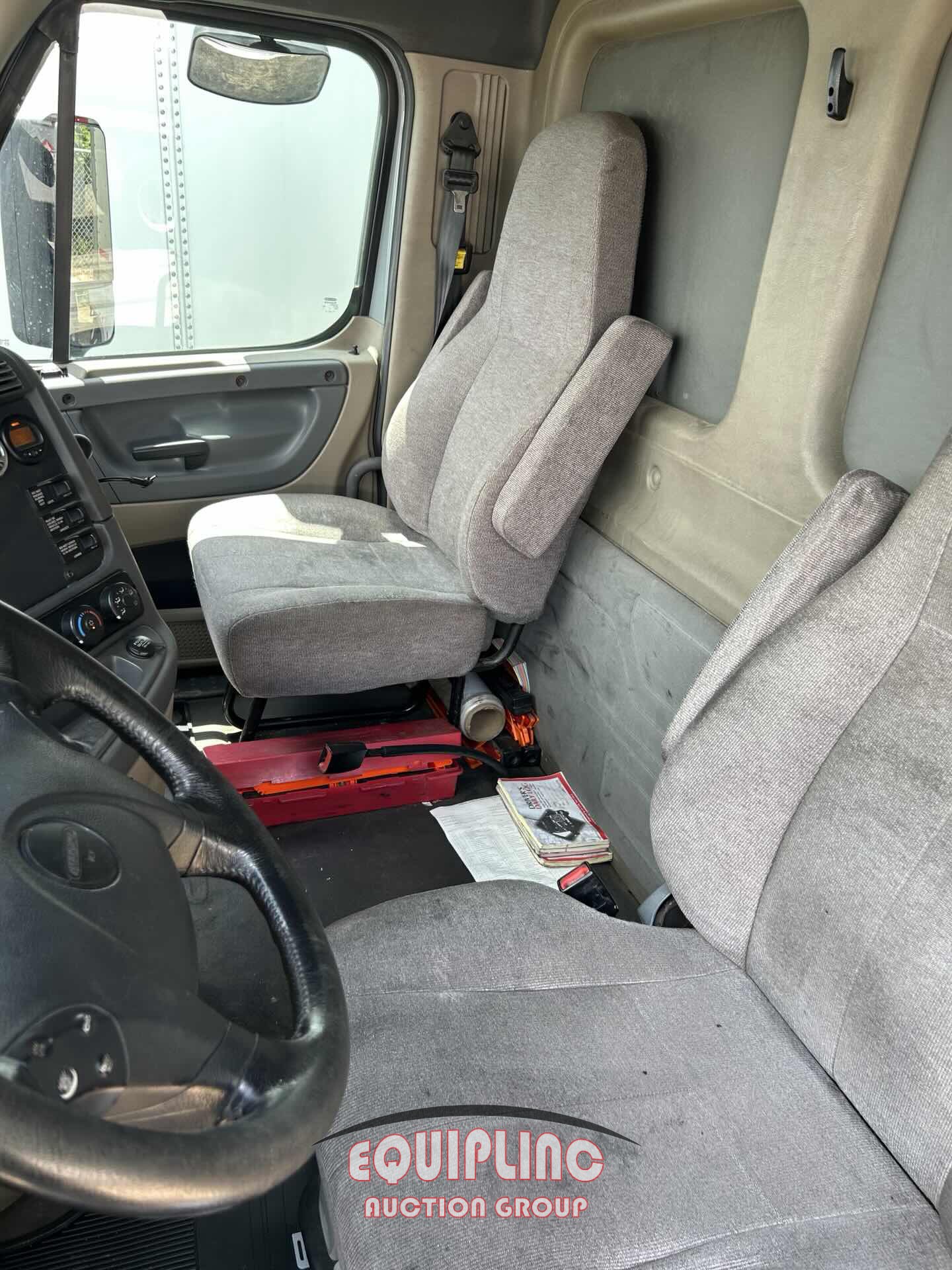 2016 Freightliner CASCADIA