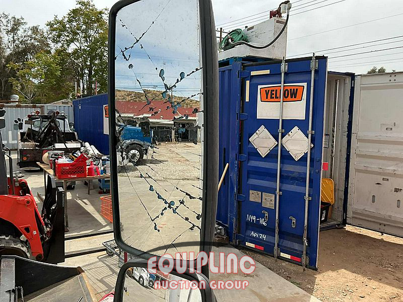 2018 Freightliner M2