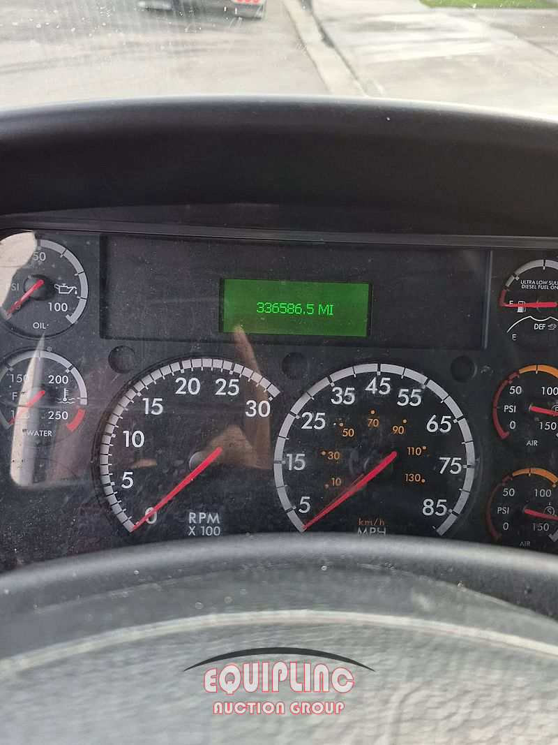 2018 Freightliner M2