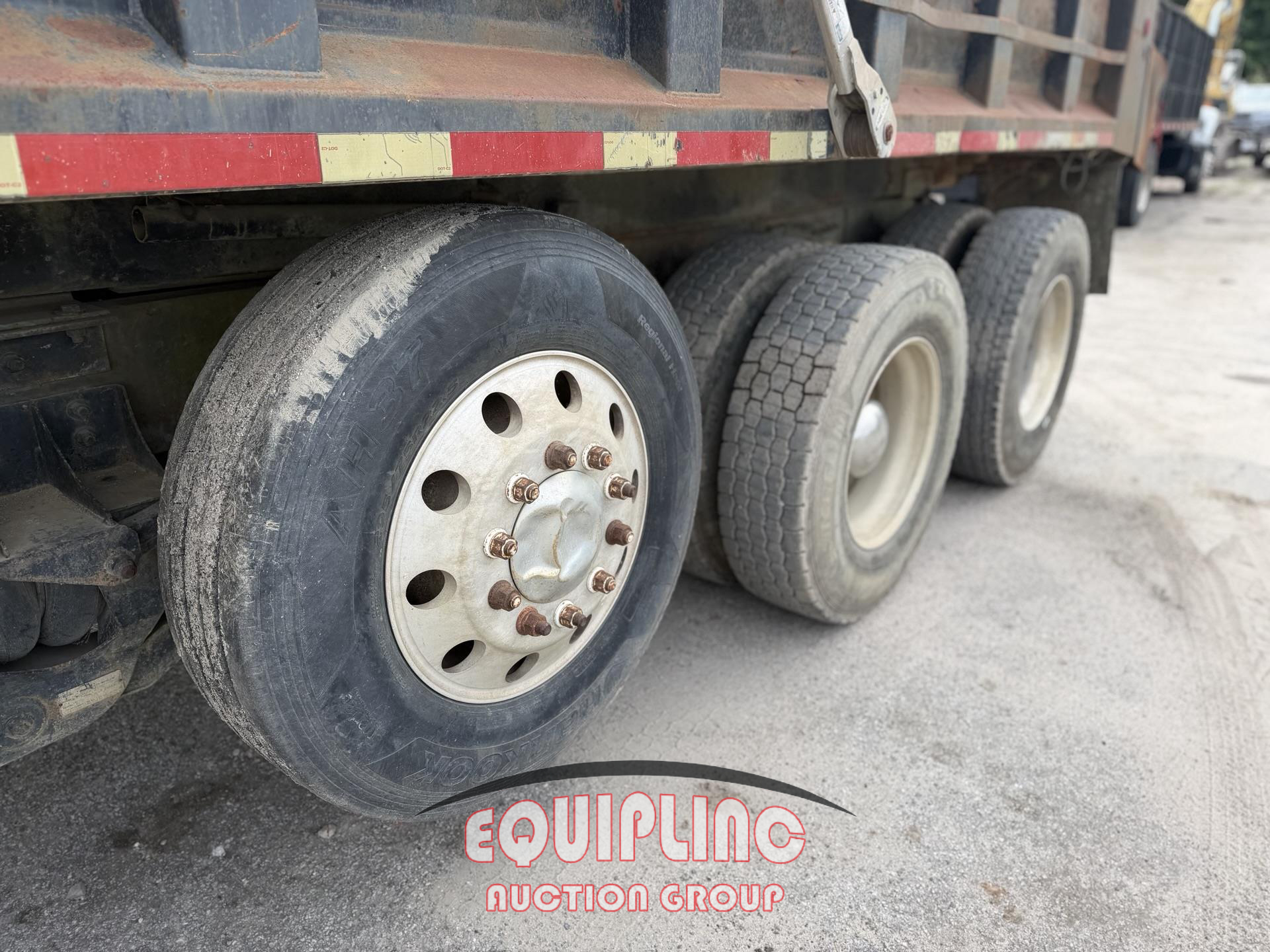 2003 Sterling L9500
