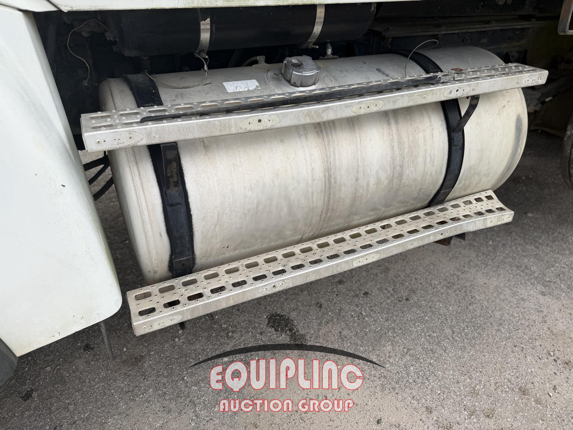 2003 Sterling L9500