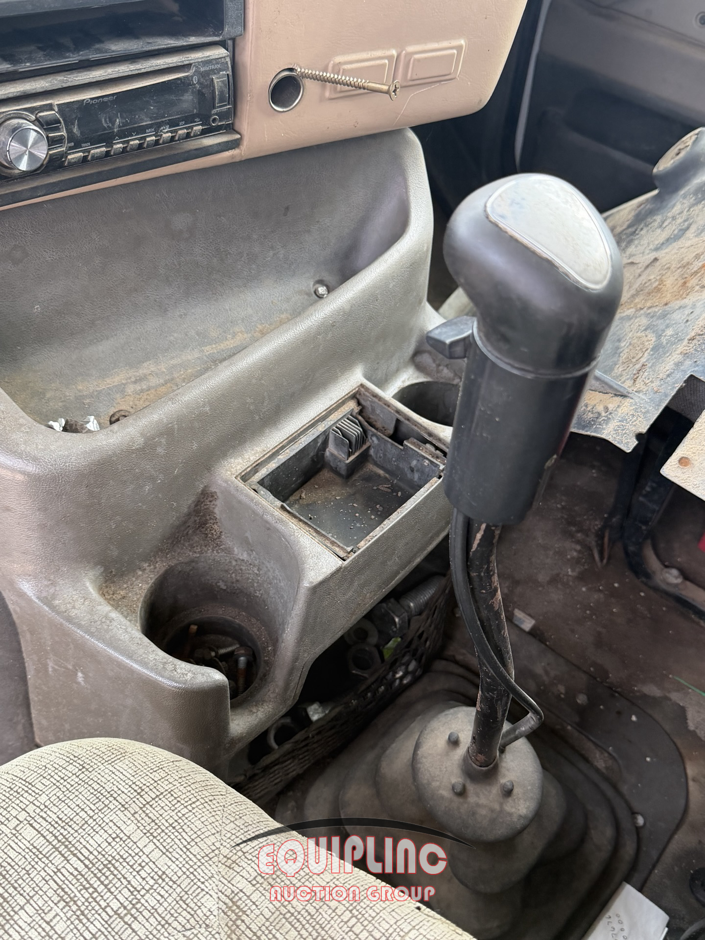 2003 Sterling L9500