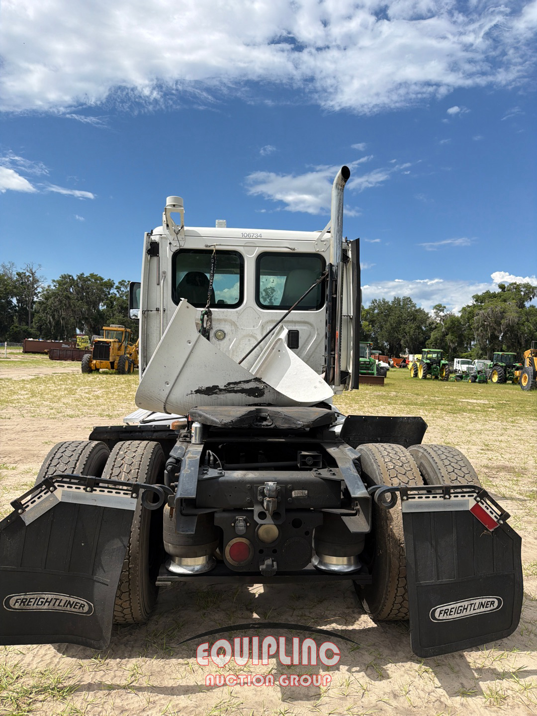 2011 Freightliner CASCADIA