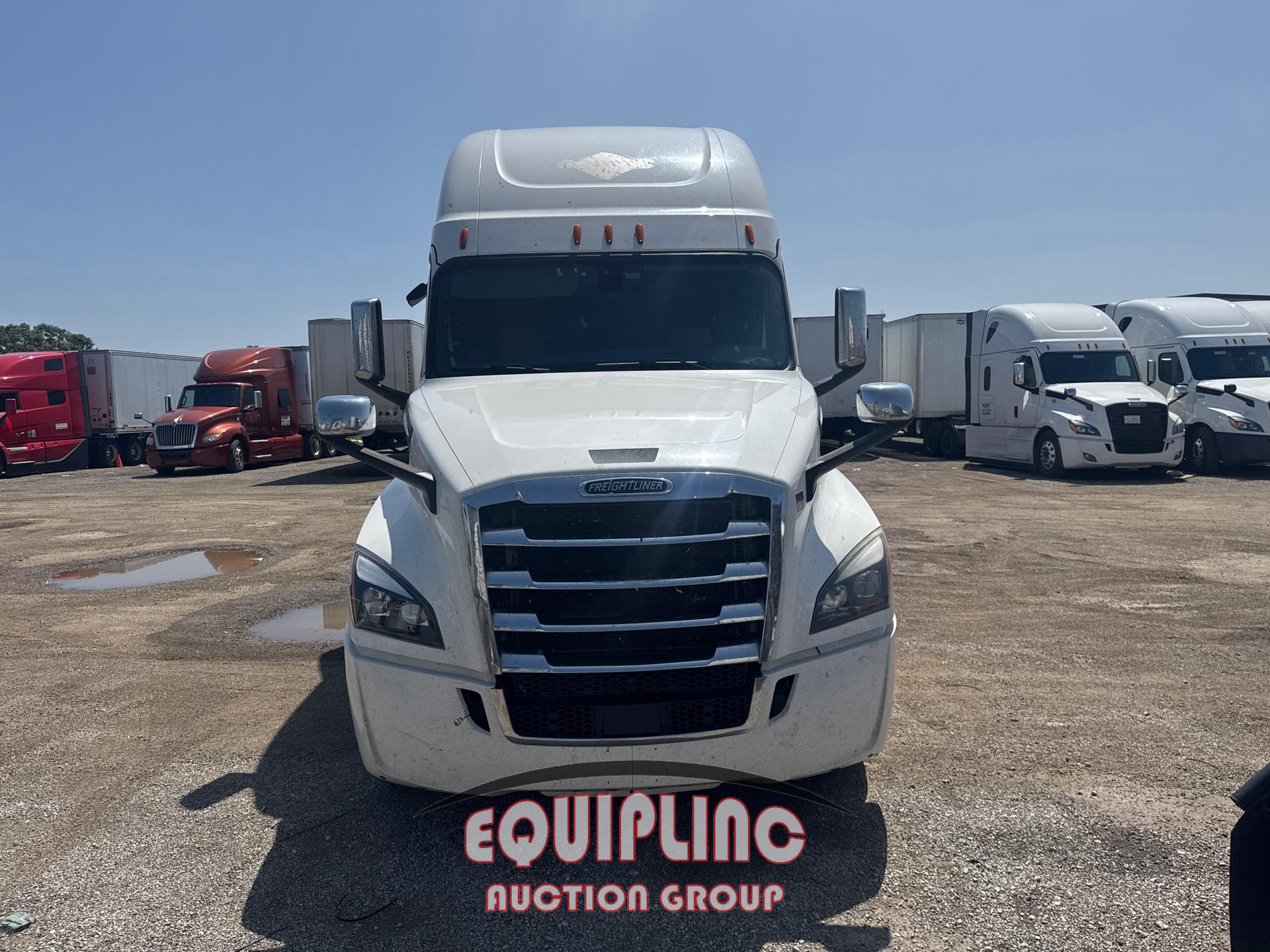 2020 Freightliner CASCADIA