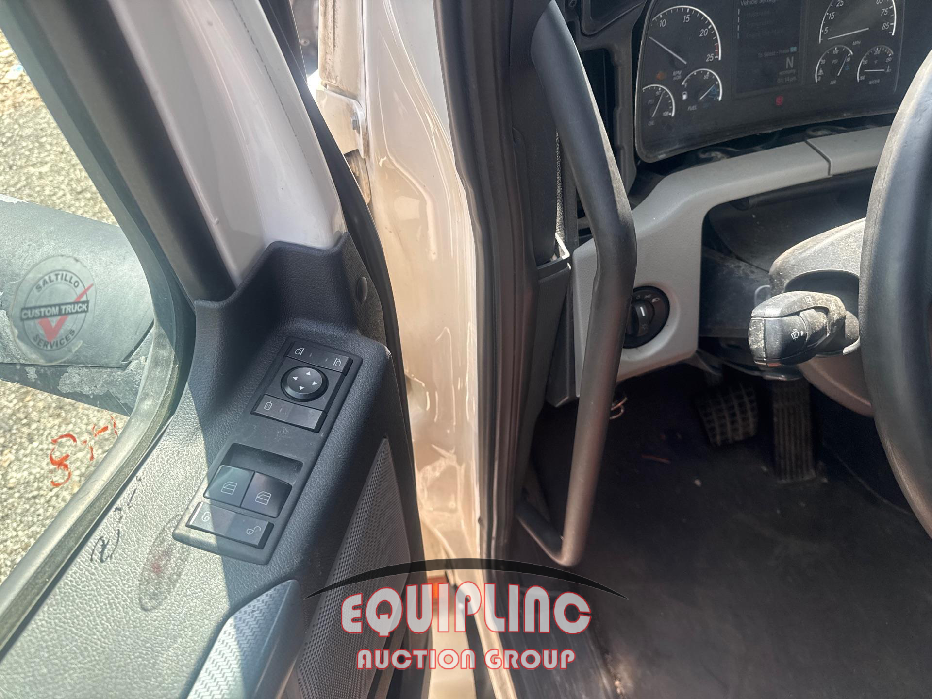 2021 Freightliner CASCADIA