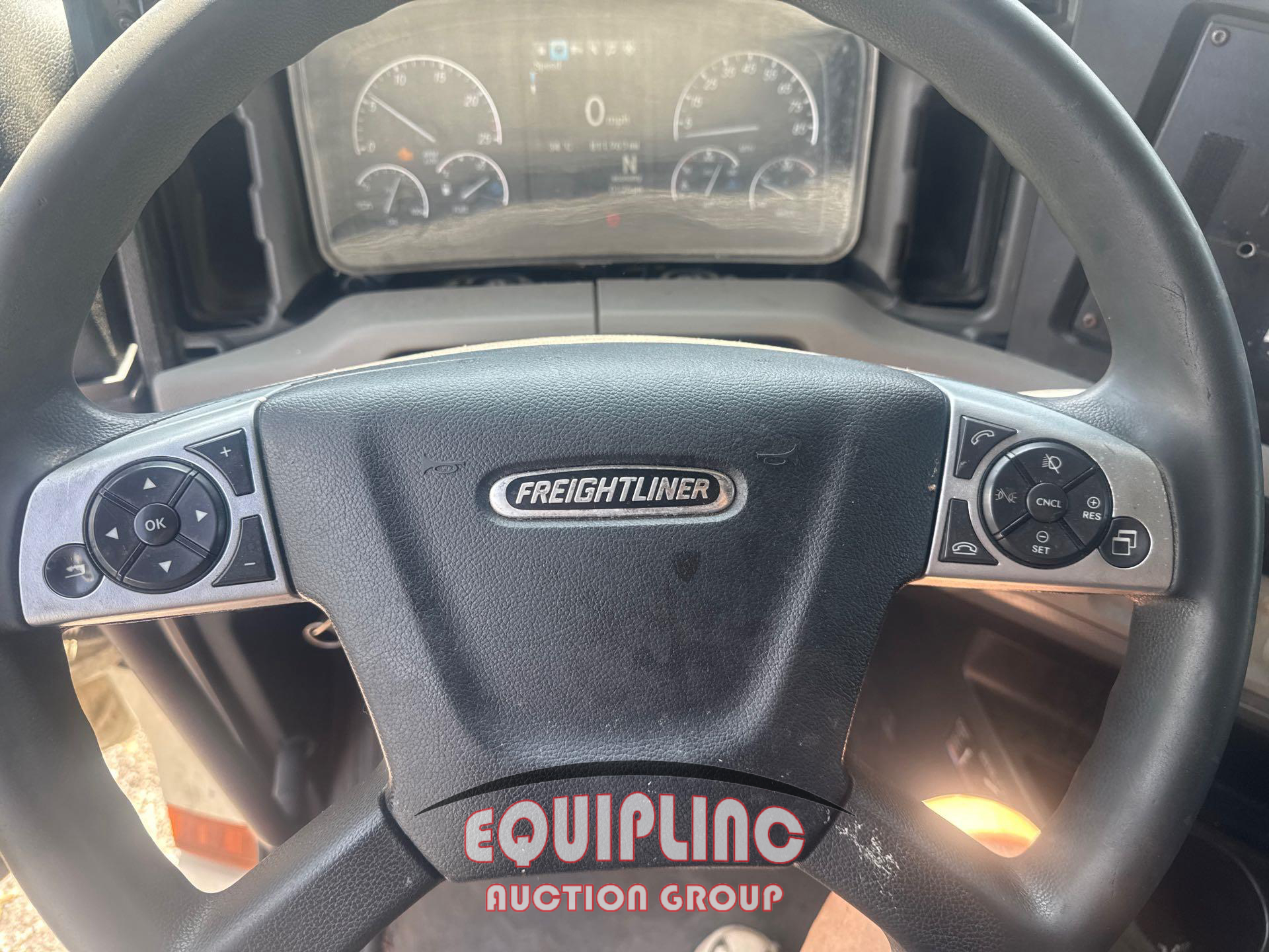 2021 Freightliner CASCADIA