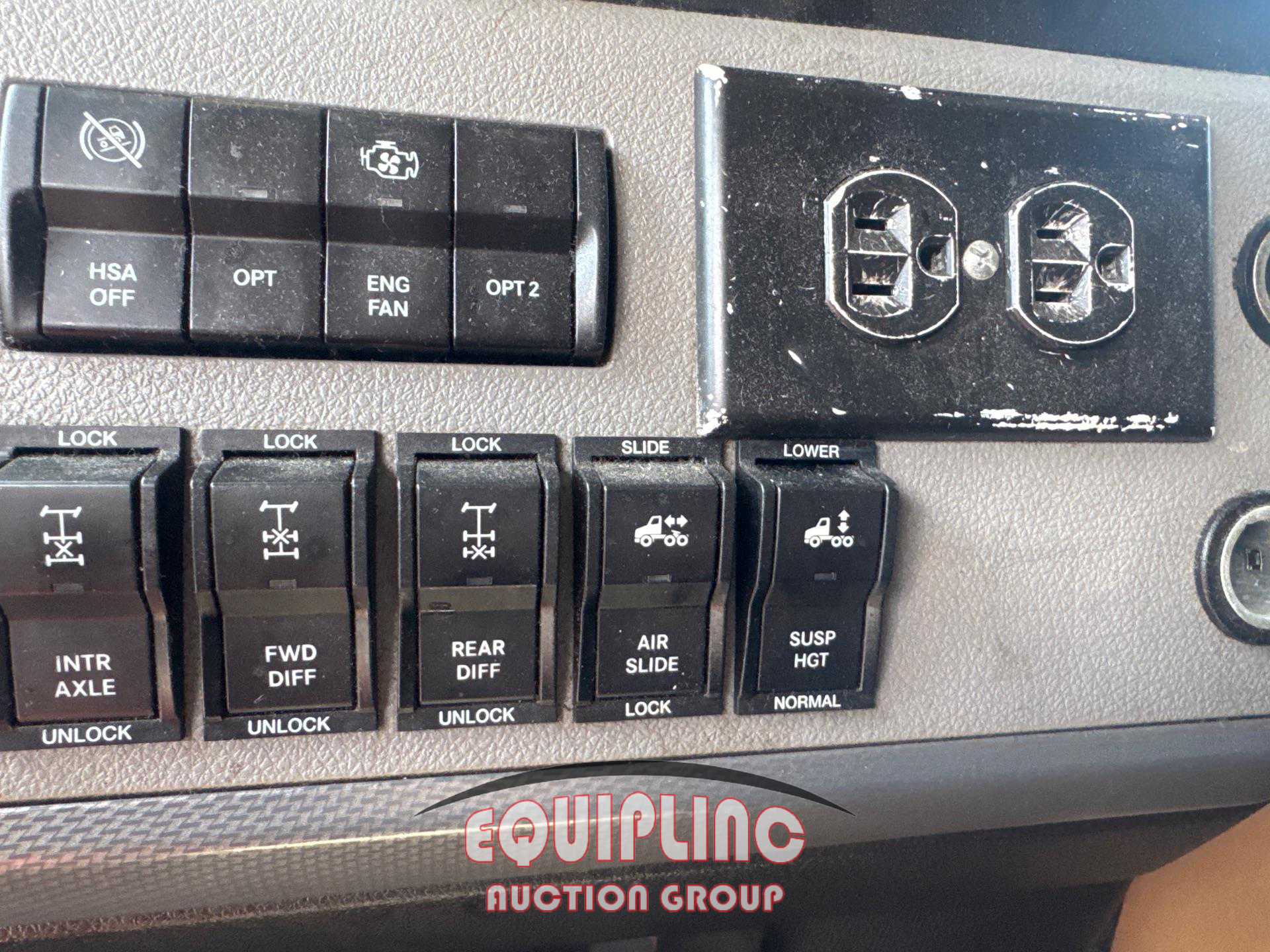 2021 Freightliner CASCADIA