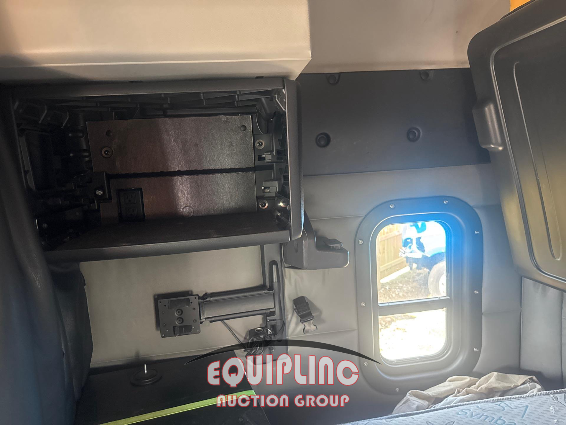 2021 Freightliner CASCADIA
