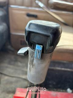 1996 Ford L8000