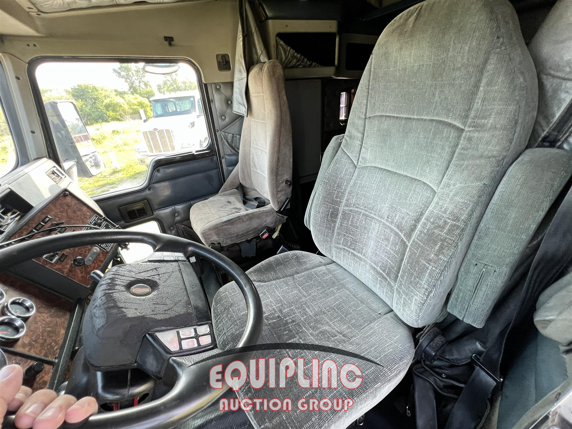 2000 Kenworth T600