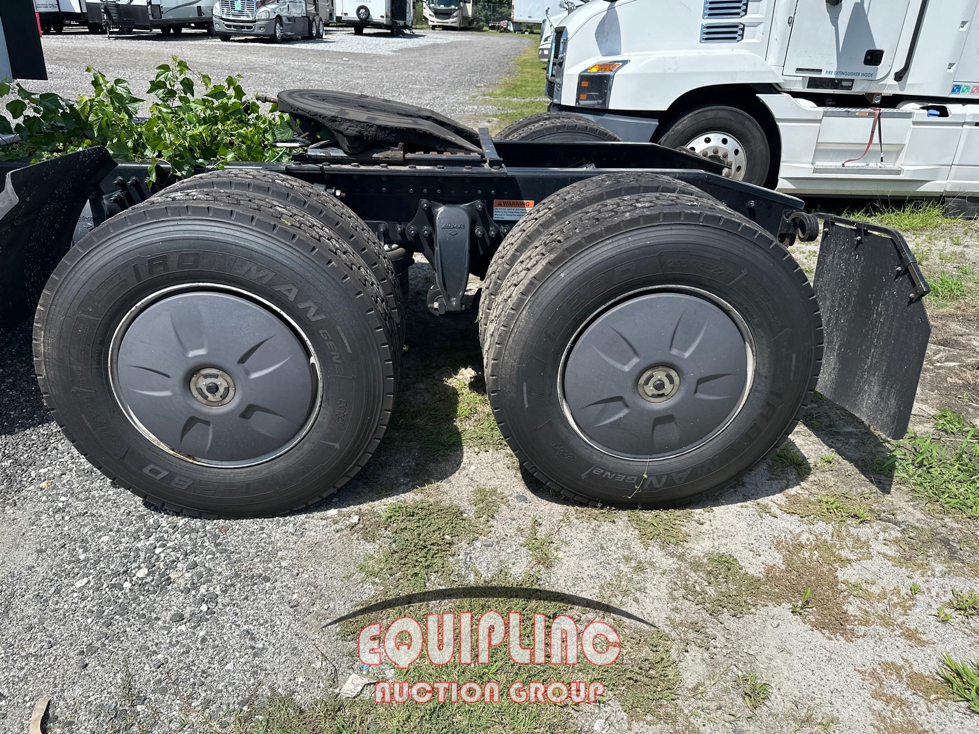 2020 Freightliner CASCADIA