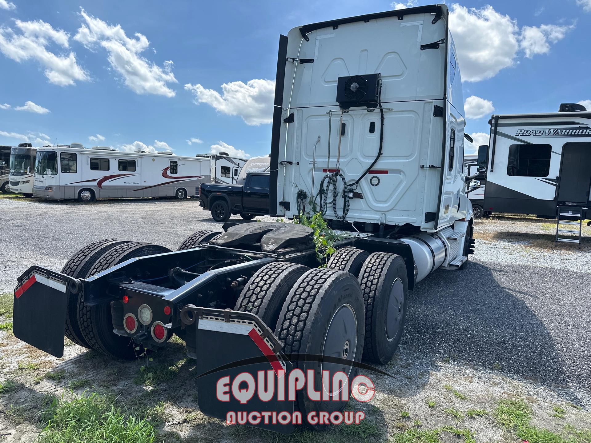 2020 Freightliner CASCADIA