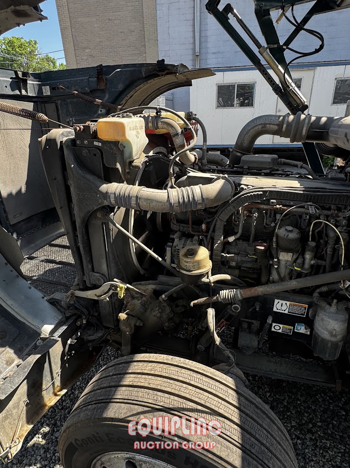 2019 Peterbilt 389