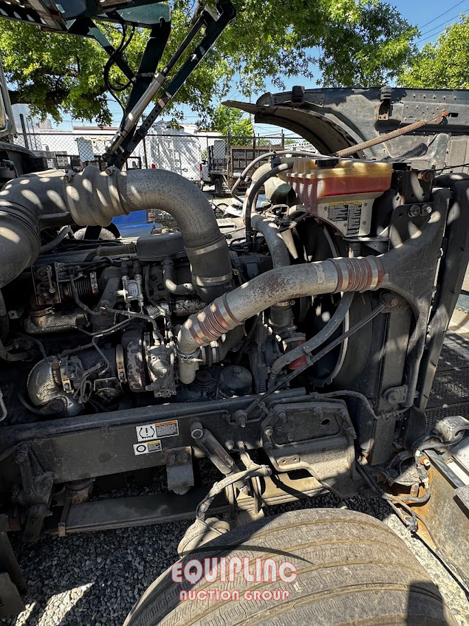 2019 Peterbilt 389