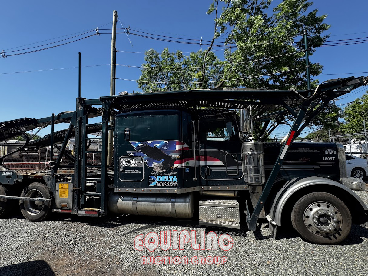 2019 Peterbilt 389