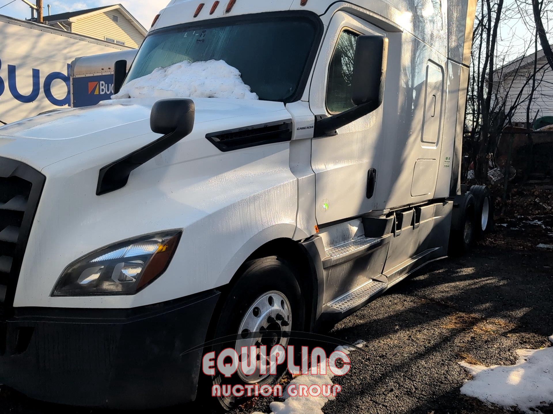 2018 FREIGHTLINER CASCADIA 6X4 T/A SLEEPER TRUCK TRACTOR