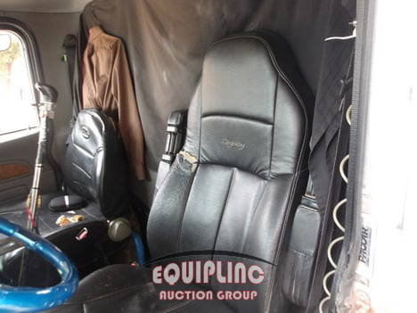 2007 Peterbilt 376