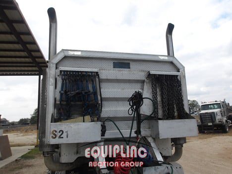 2007 Peterbilt 376
