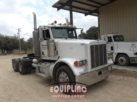 2007 Peterbilt 376