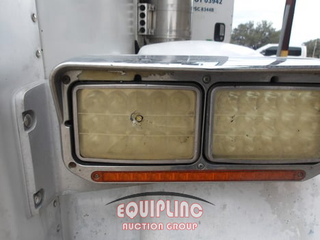 2007 Peterbilt 376