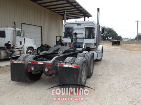 2007 Peterbilt 376