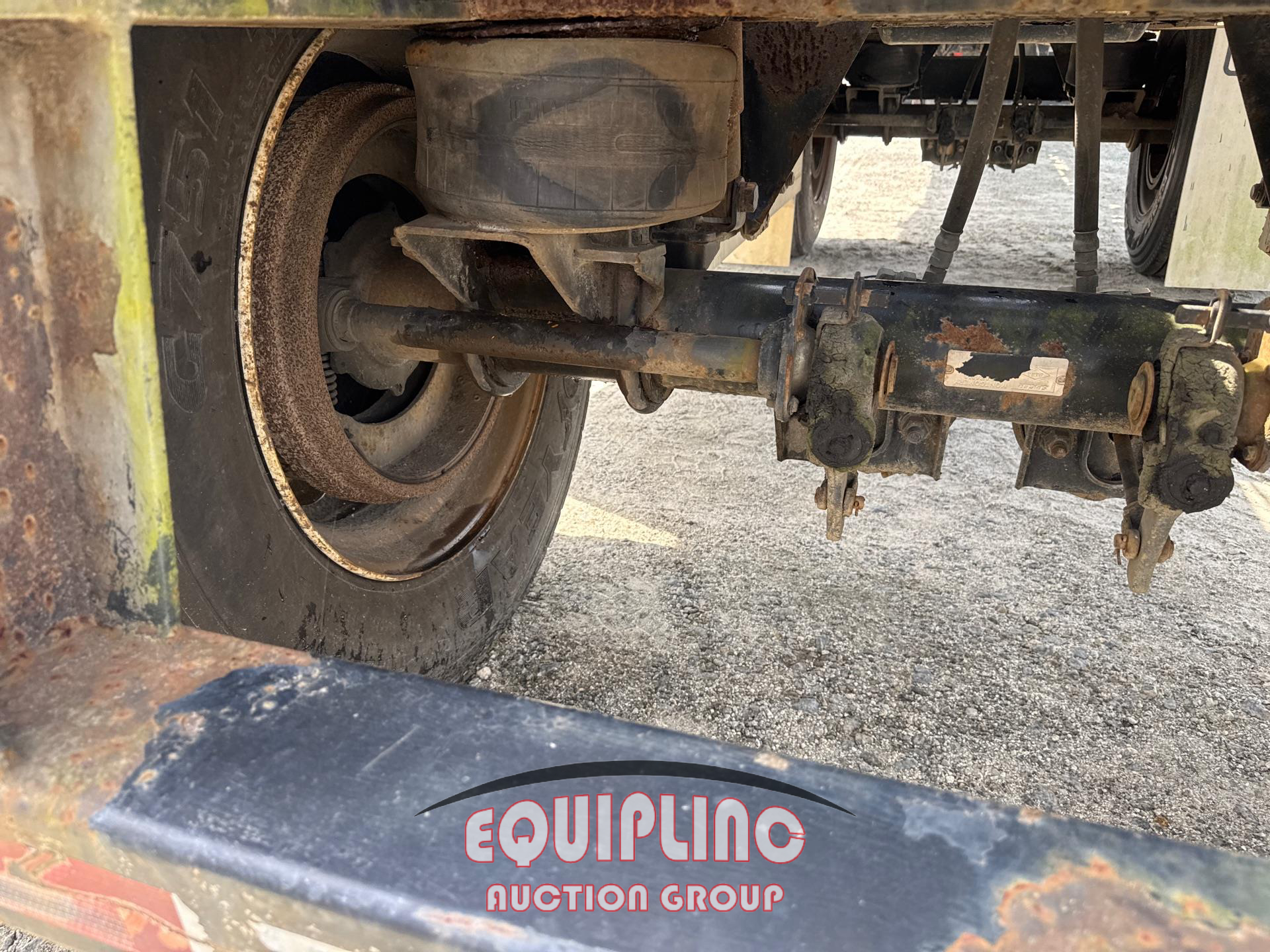 1997 Transcraft TL2000W2