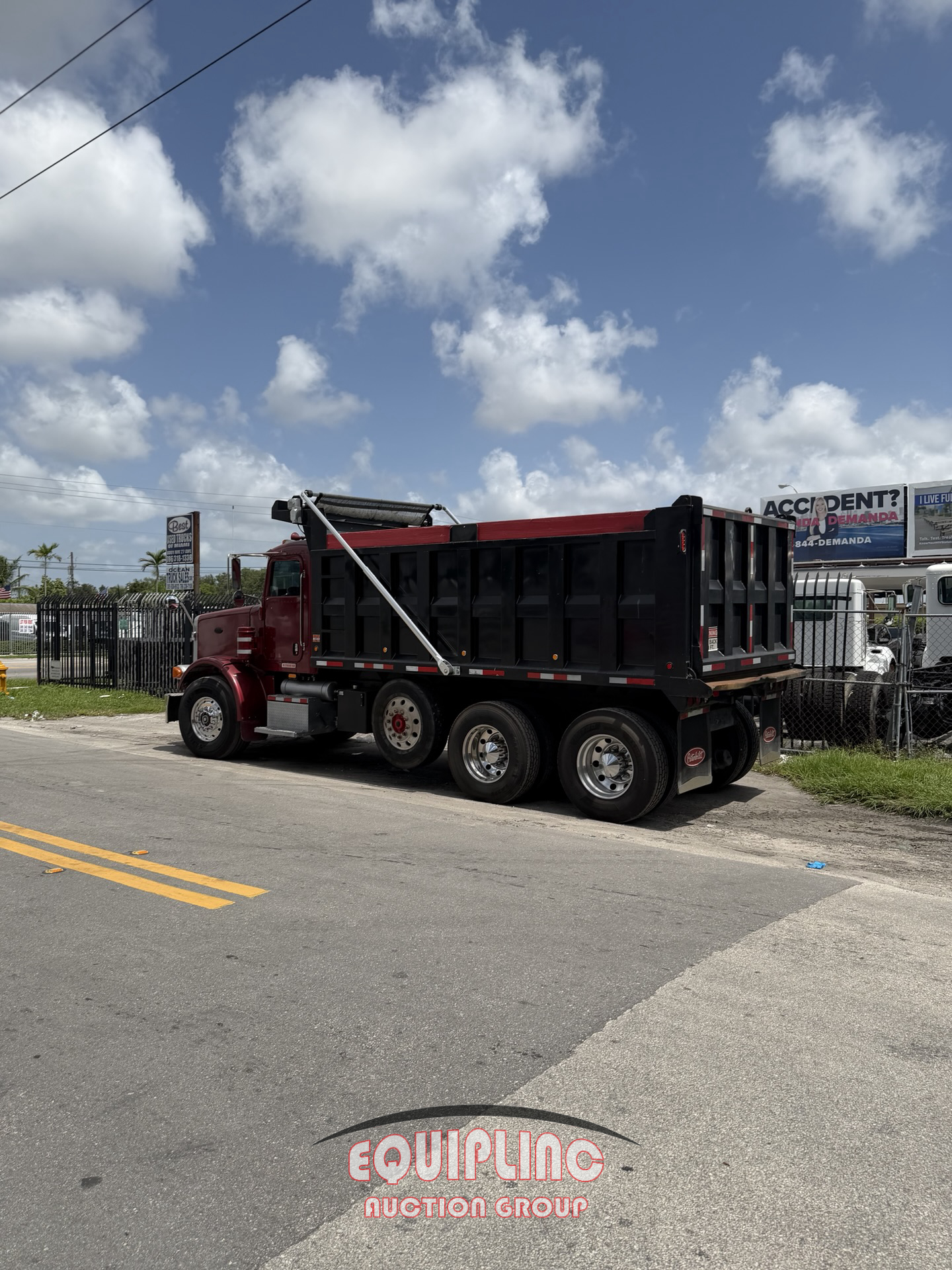2006 Peterbilt 357