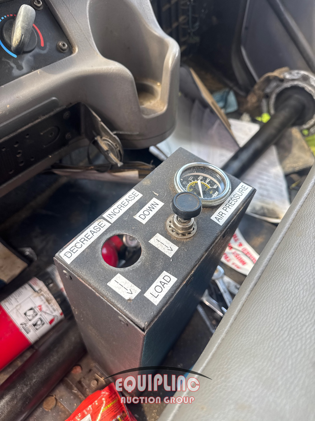 2012 Freightliner M2
