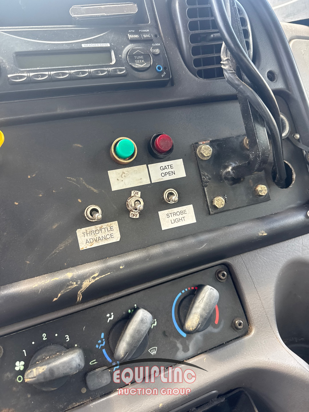 2012 Freightliner M2