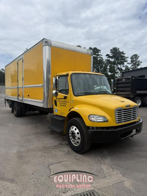 2015 Freightliner M2