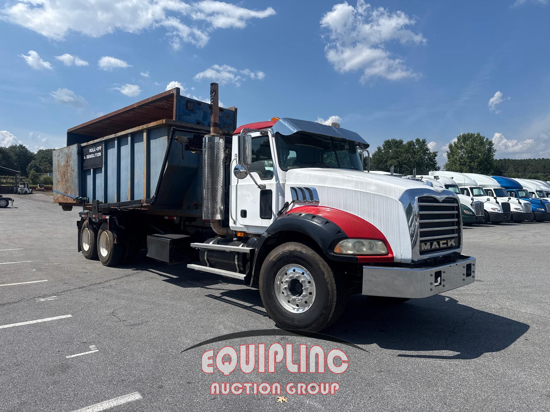 2009 Mack GU813