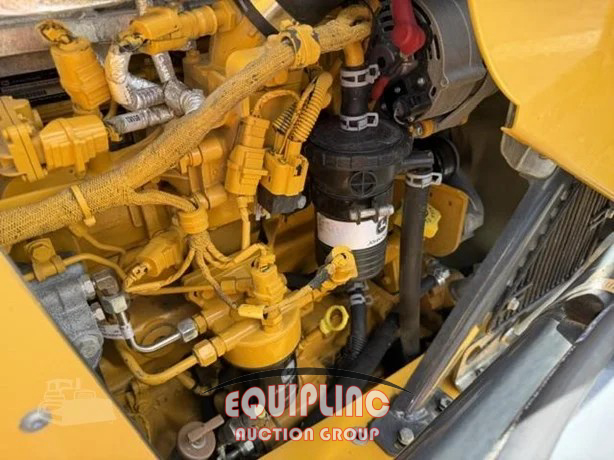 2021 John Deere 710
