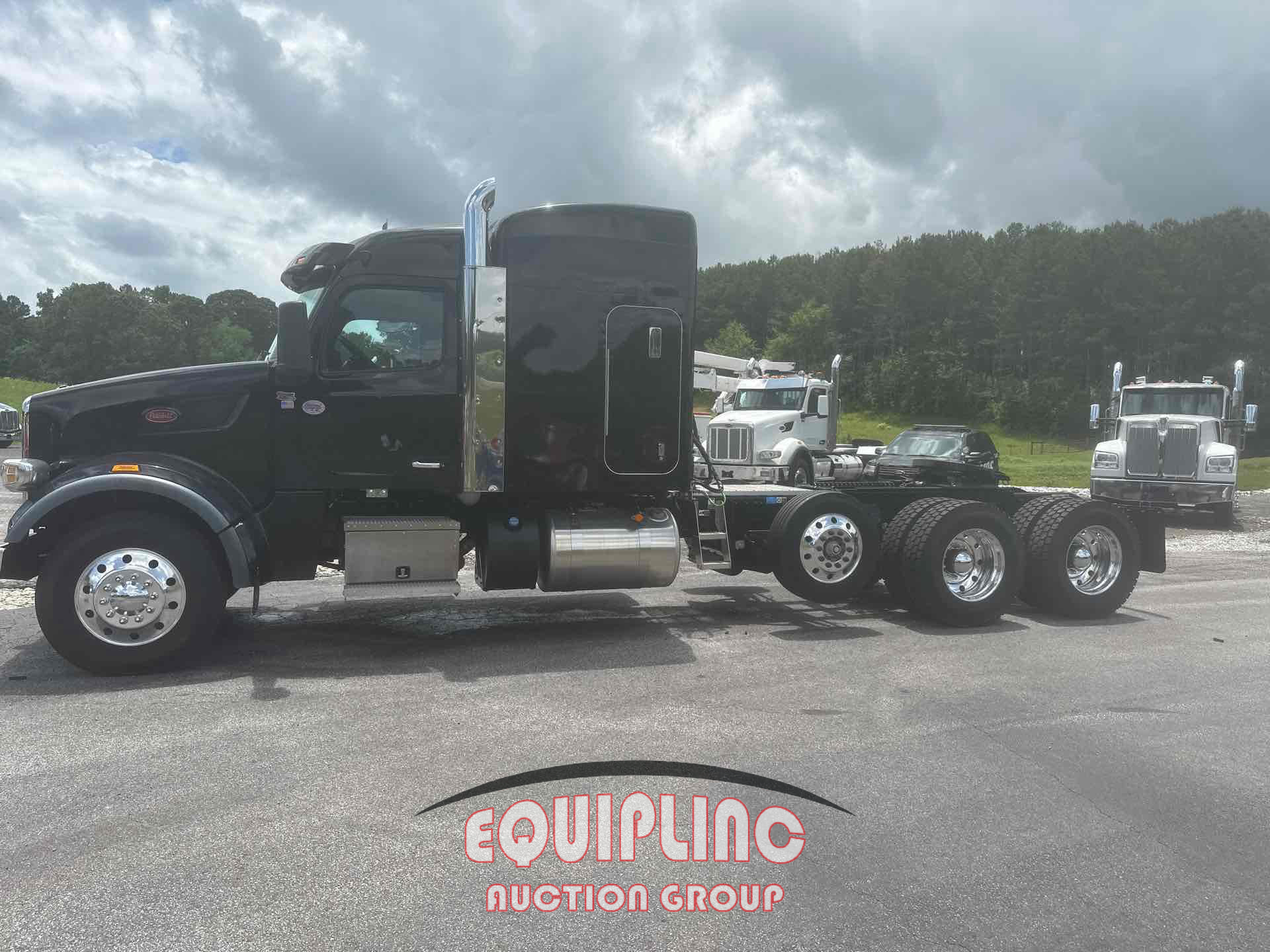 2025 Peterbilt 567