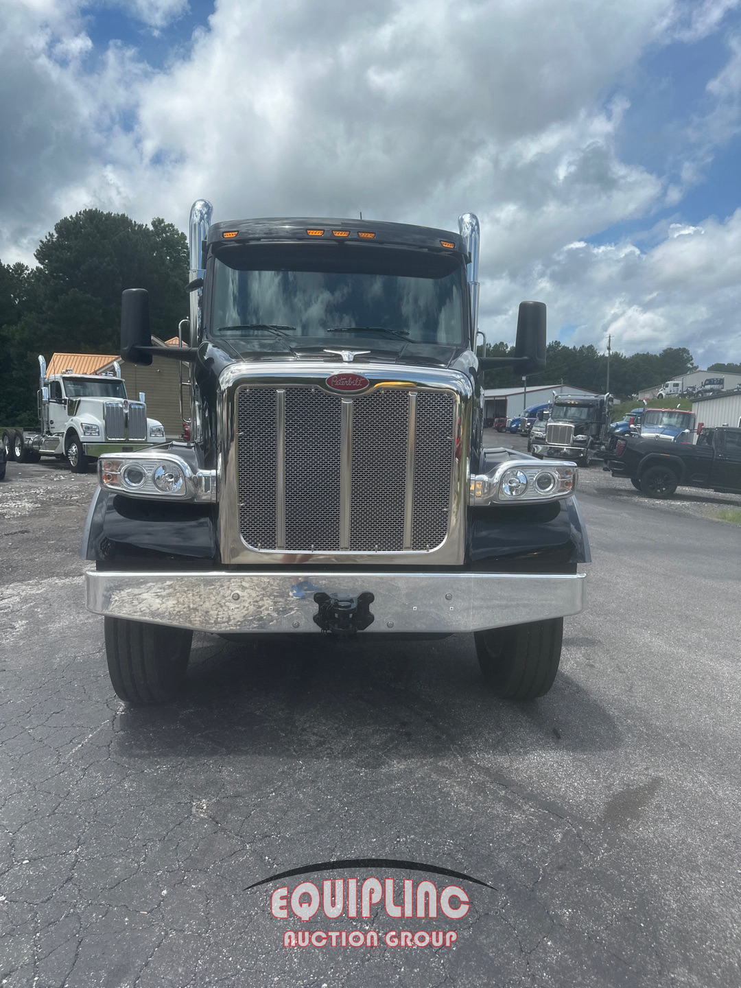 2025 Peterbilt 567