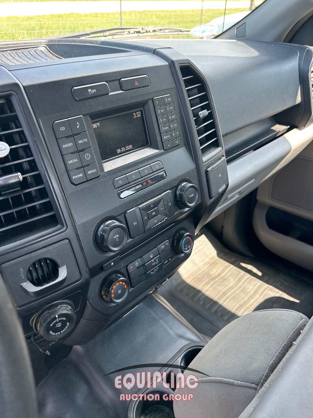 3017 Ford F-150