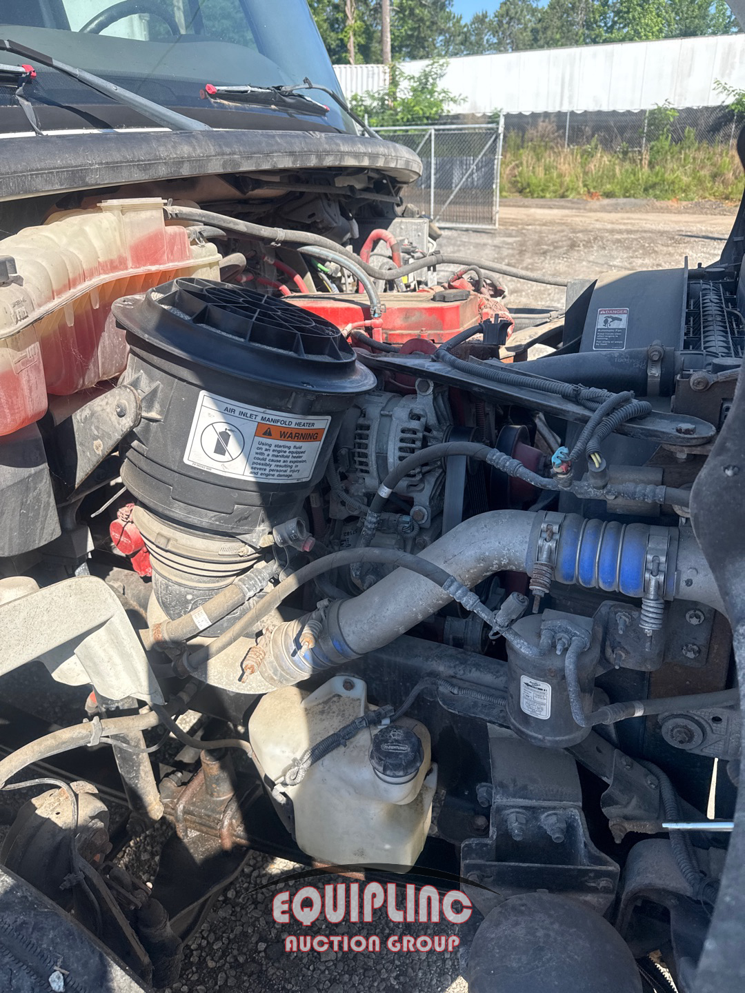 2013 Freightliner M2 106