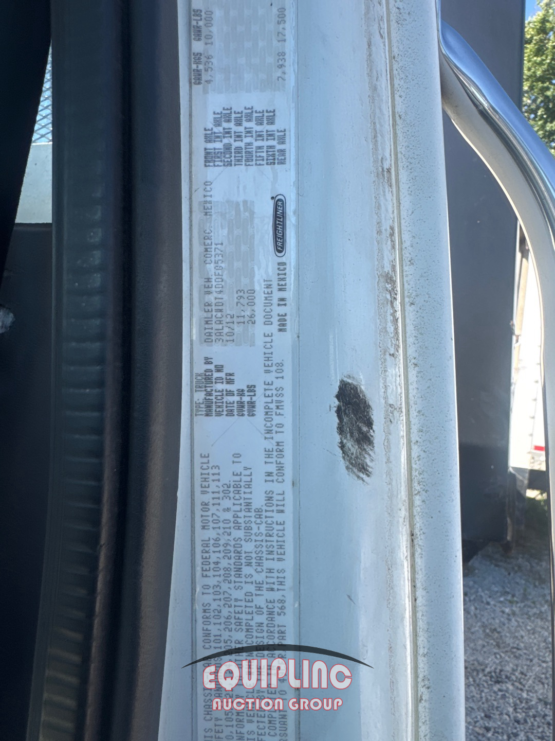 2013 Freightliner M2 106