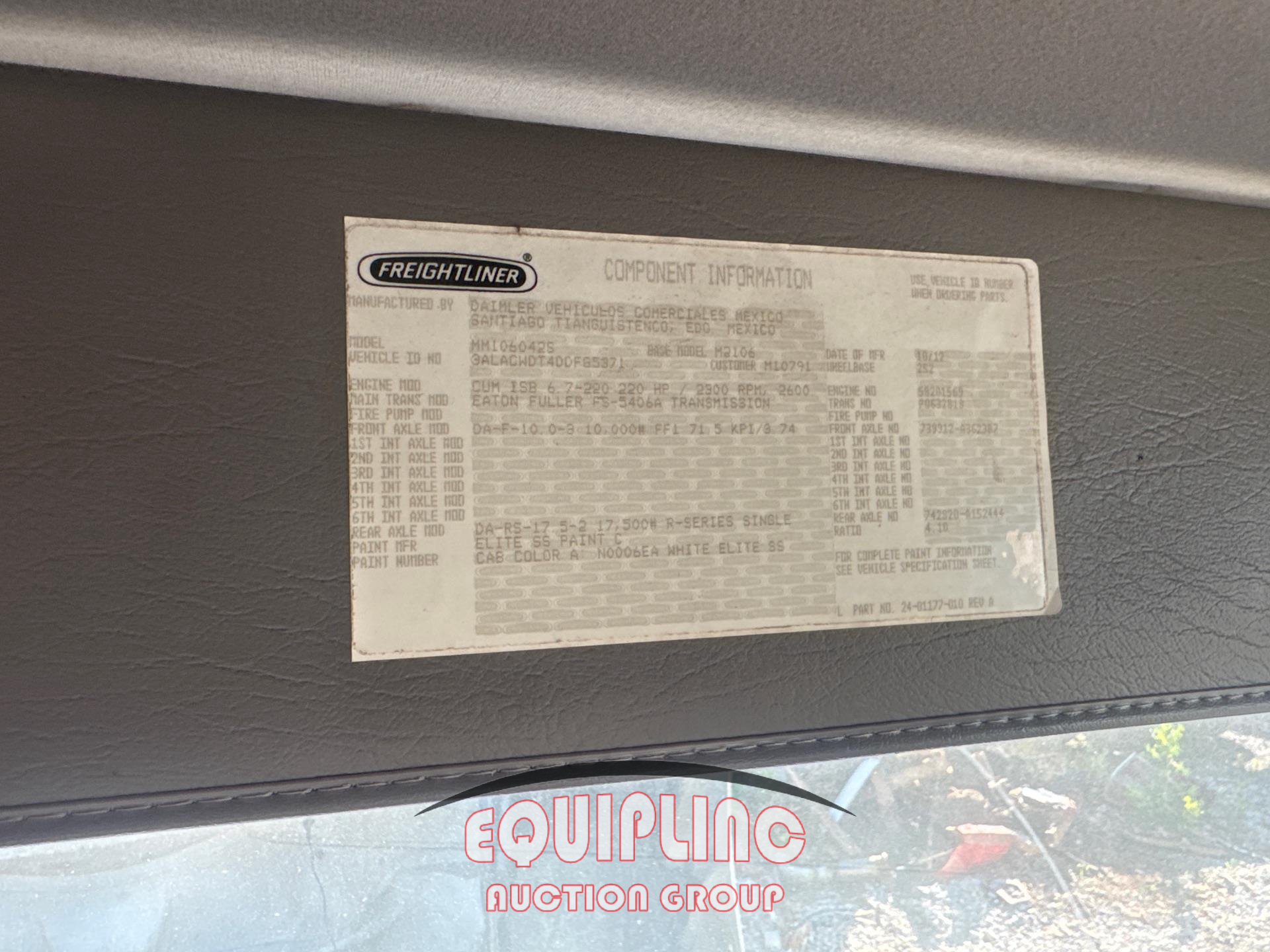 2013 Freightliner M2 106