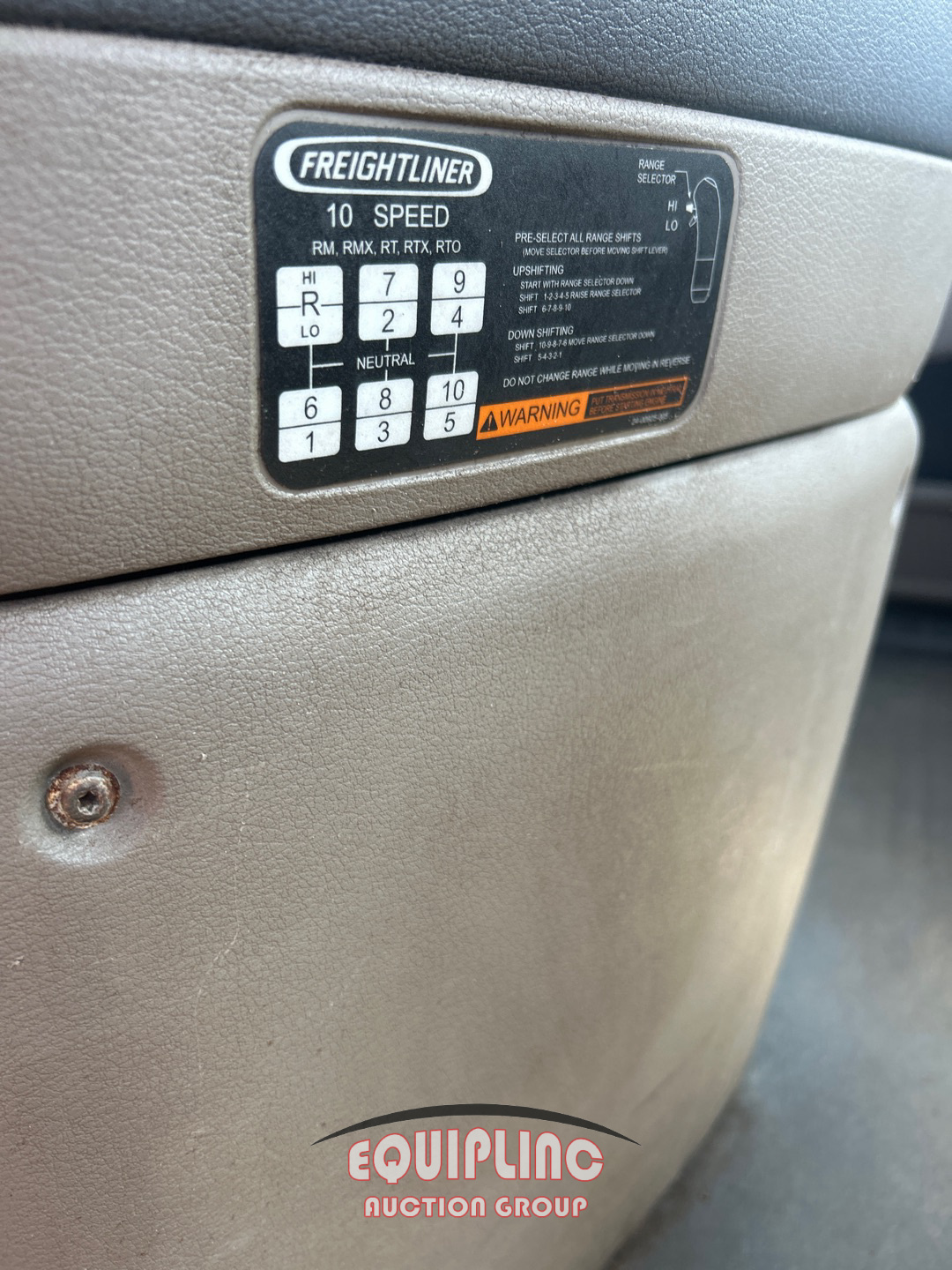 2016 Freightliner CASCADIA