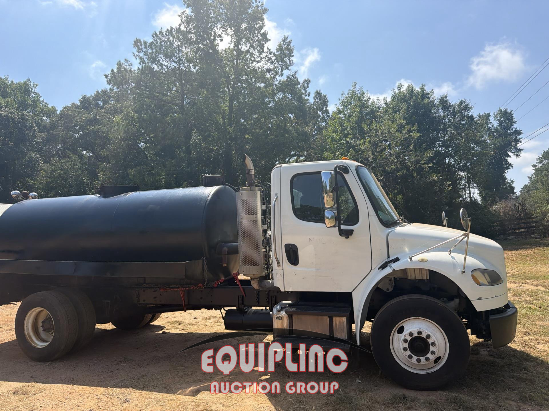 2019 Freightliner M2