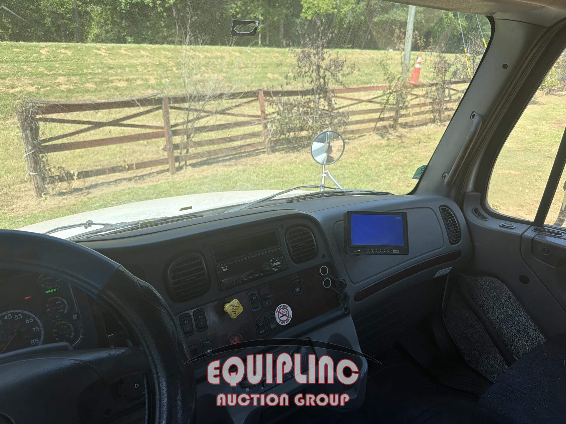 2019 Freightliner M2