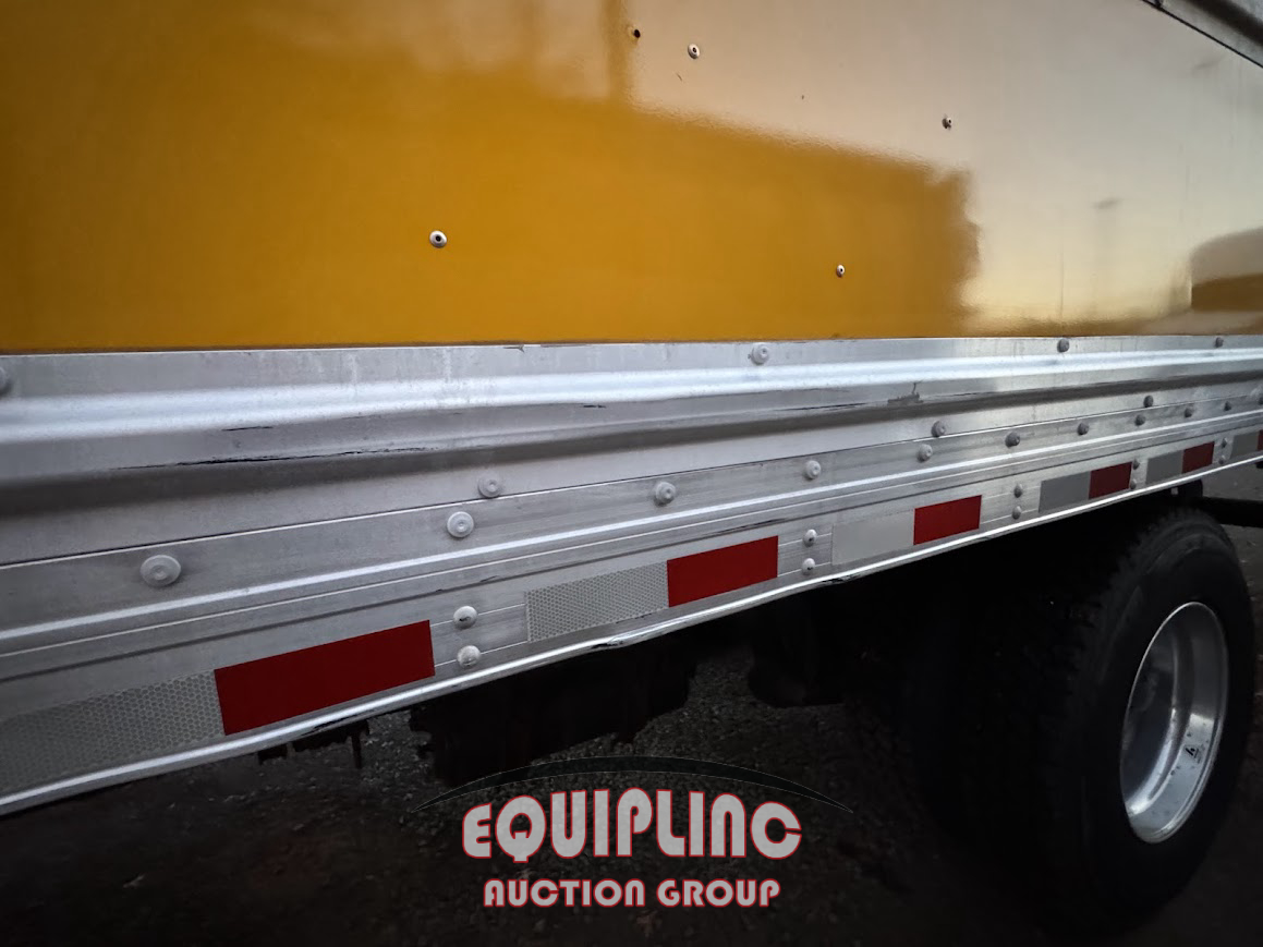 2018 Freightliner M2