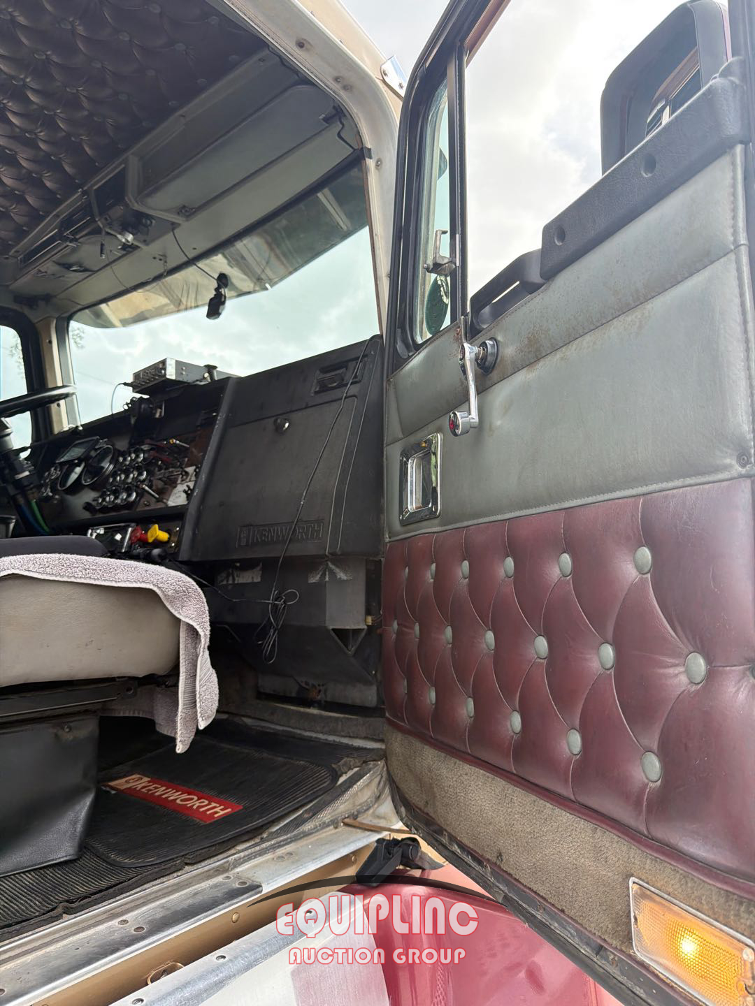 1996 Kenworth T600