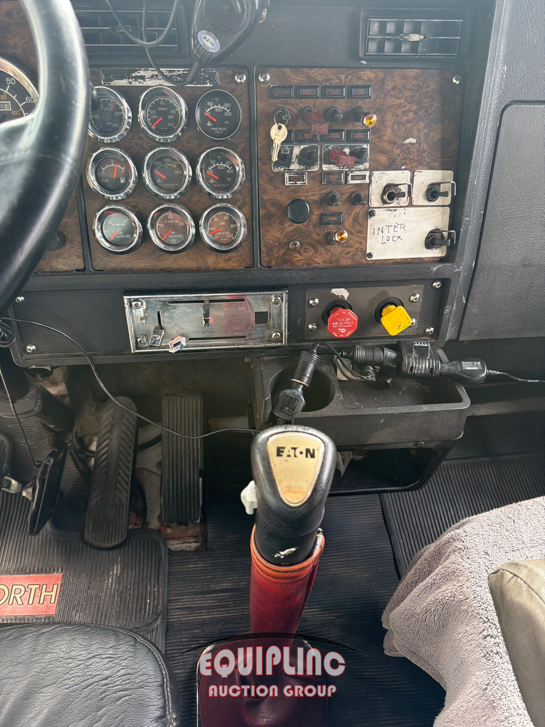 1996 Kenworth T600