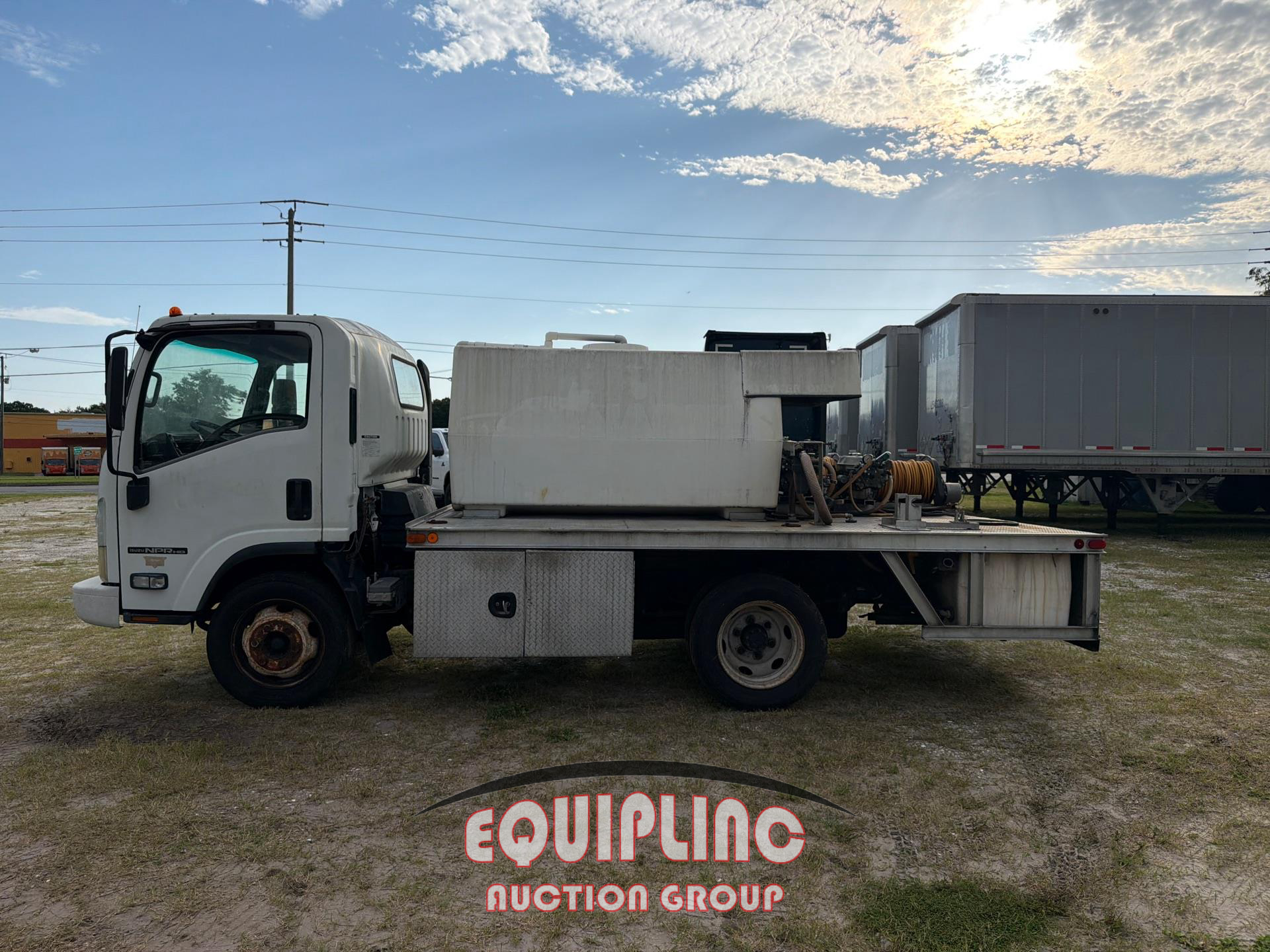 2012 Isuzu NPRHD
