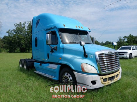 2014 Freightliner CASCADIA